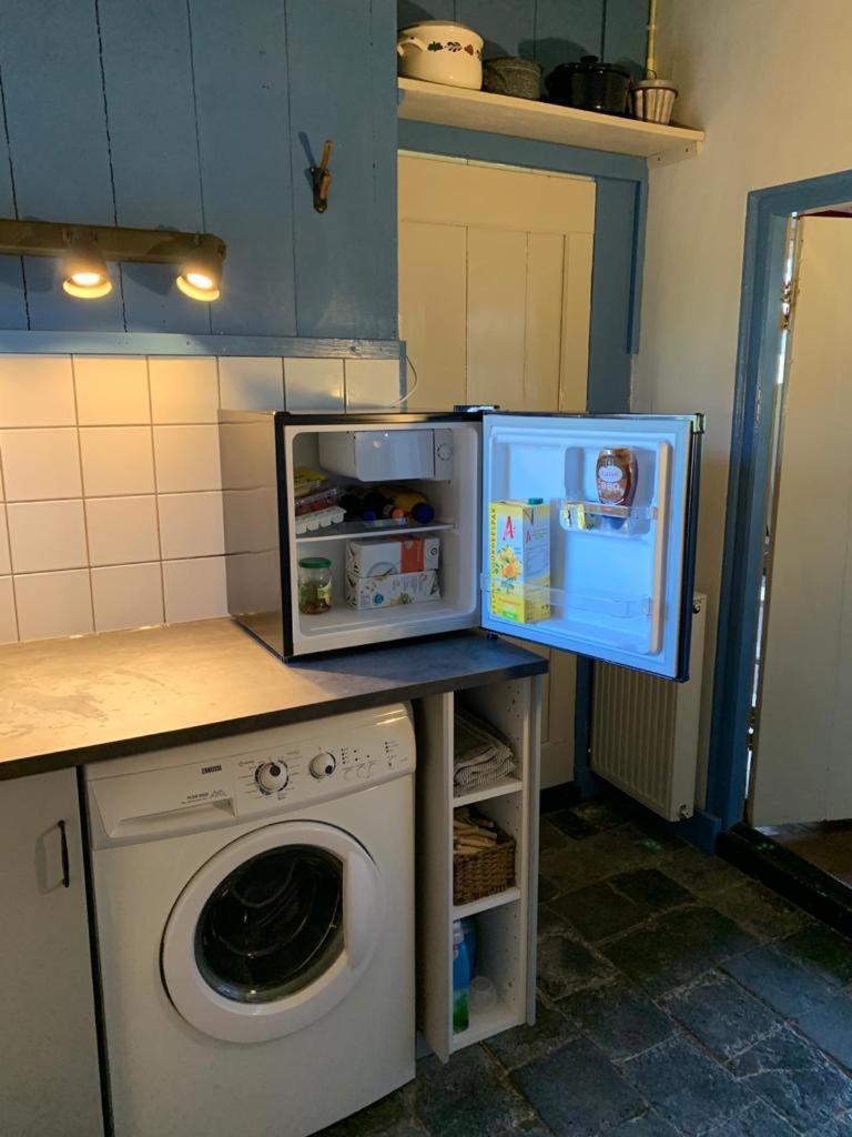 Vakantiehuis In Friesland Voor De Hele Familie Huns Eksteriør billede